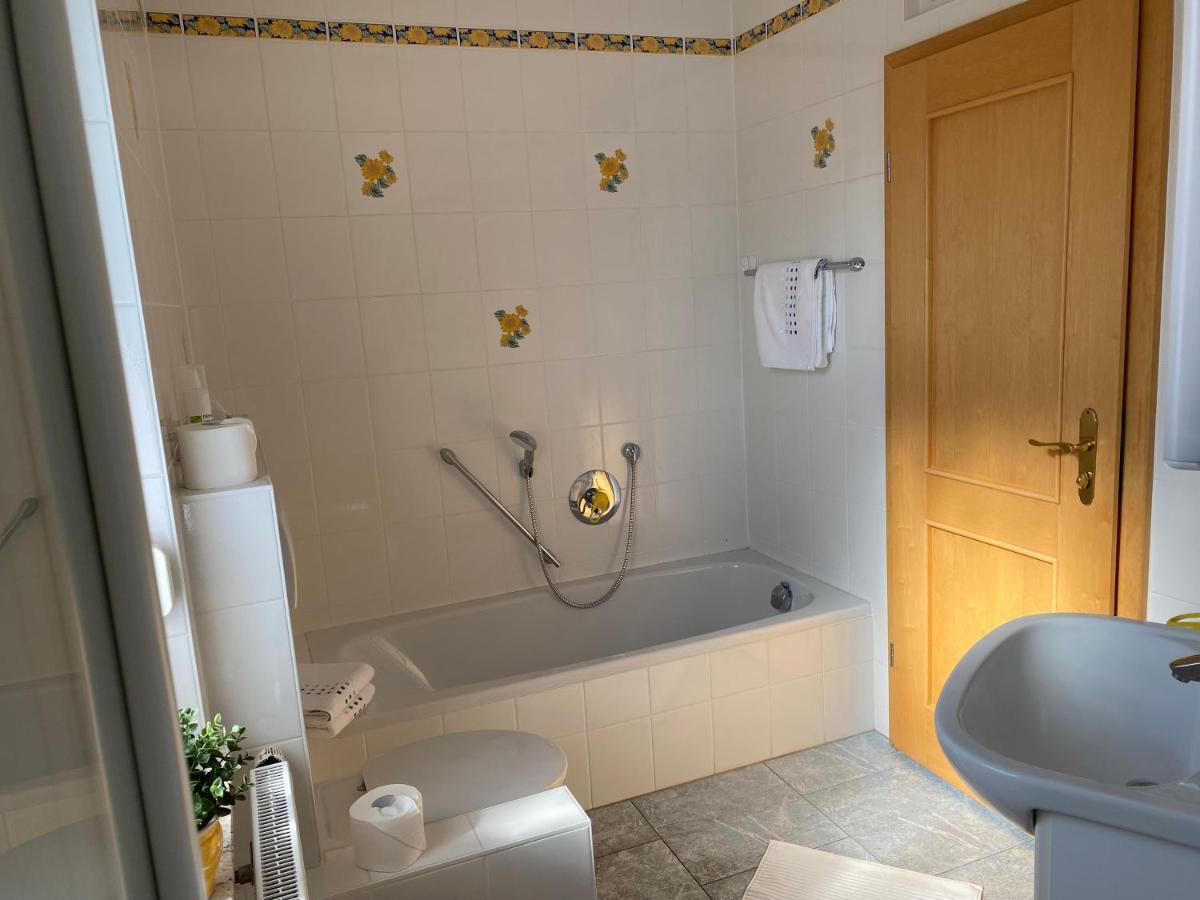 Ferienwohnung Im Vorbachtal Niederstetten Bagian luar foto